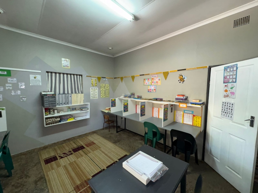 5 Bedroom Property for Sale in Bodorp North West